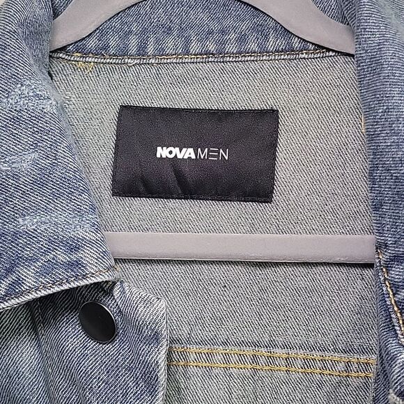 NWT Fashion Nova Oversized Trucker Denim Jean Jacket Men's Small Light W… - Picture 3 of 13